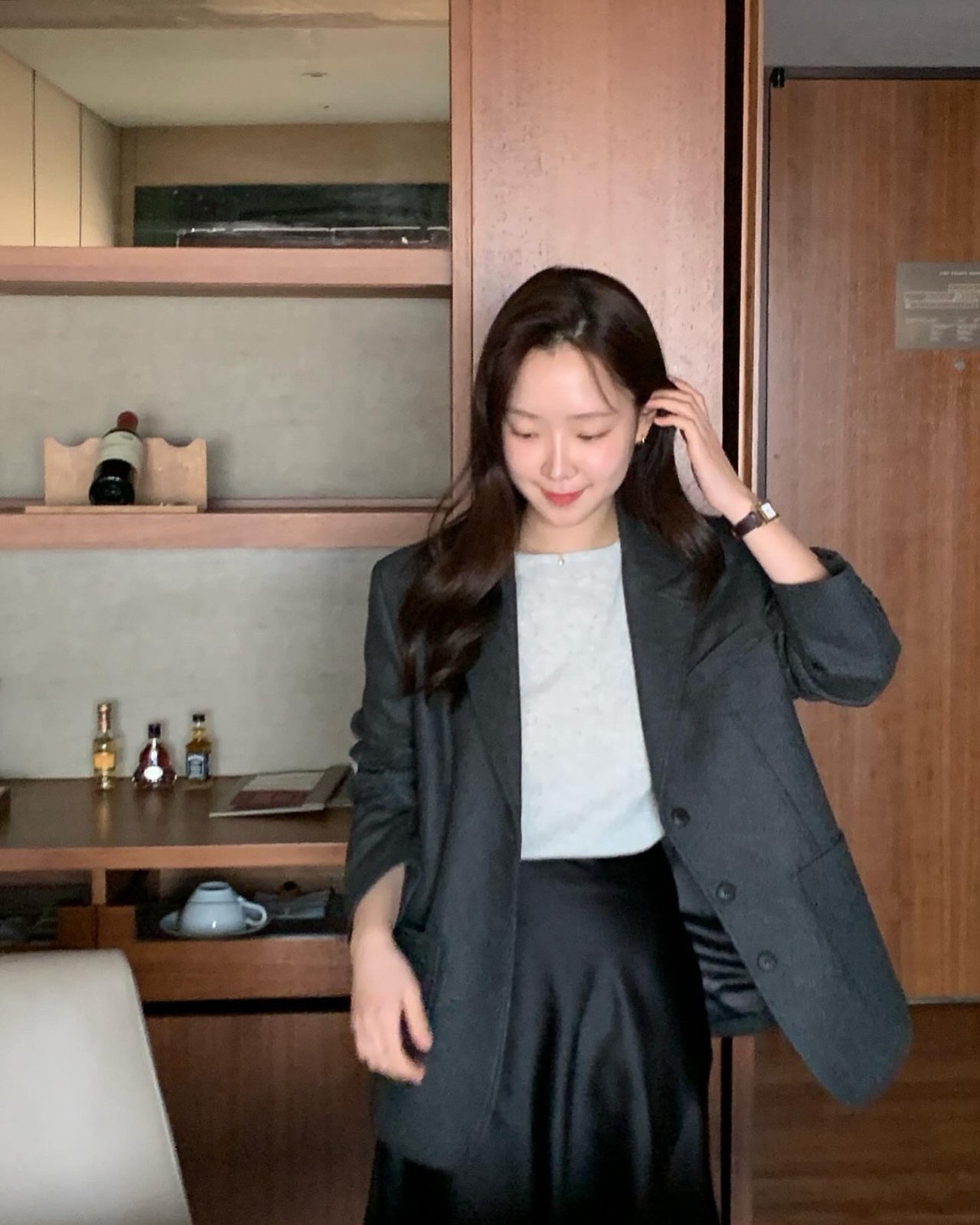 스프링 울 보카시 자켓 착용 컷